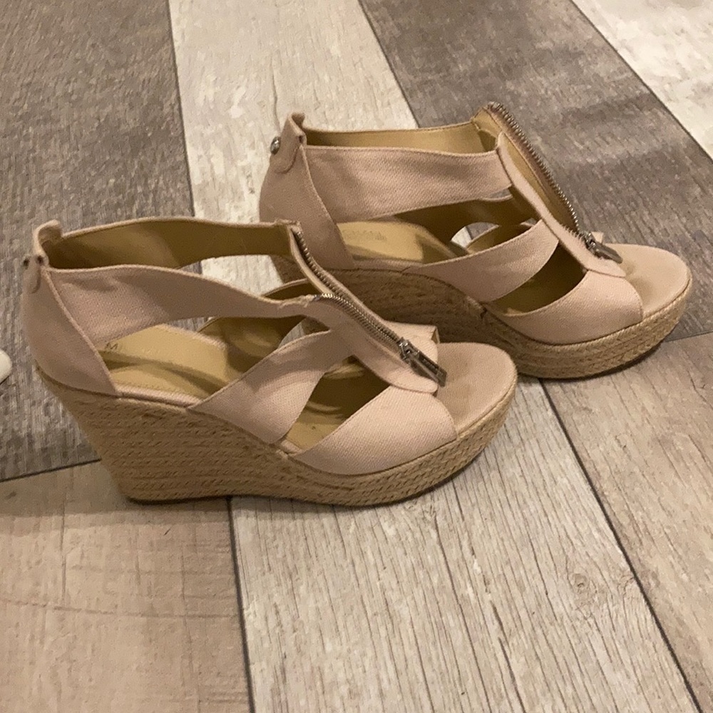 Michael Kors pale pink wedges